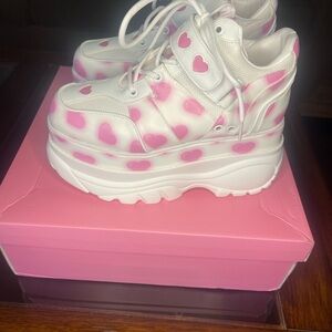 SUGAR THRILLZ FAIRYWALKER by DOLLS KILL Heart Patterned platform sneakers